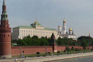 В Кремле ответили на идею Кучмы собраться в "нормандском формате"