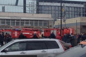 Взрыв в метро Санкт-Петербурга: погибли 10 человек