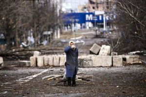 Как боевики снимают социальную напряженность в оккупированном Донецке