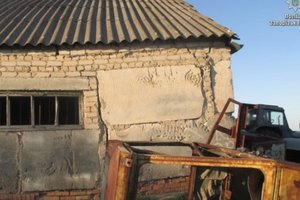 В Запорожской области фермер похитил супругов и приковал их цепью в ангаре