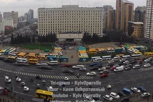 В Киеве продолжается протест маршрутчиков: уже перекрыто движение троллейбусов