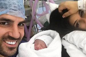 Игрок "Челси" Фабрегас в третий раз стал отцом