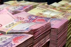 Украинцы держат вне банков около 300 миллиардов гривен наличности – НБУ