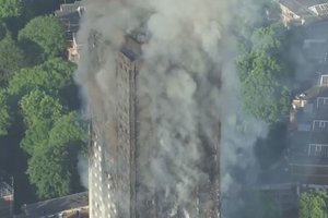 Жуткие последствия пожара в многоэтажке Лондона: опубликовано видео с высоты