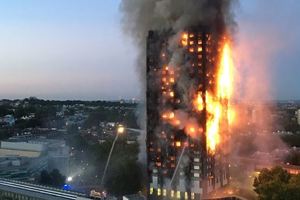 Пожар в Лондоне: стало известно о первых погибших