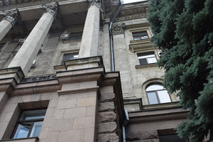 Мэр Николаева сбежал из кабинета через балкон, скрывшись от полицейских – СМИ