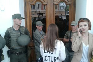 За недопуск журналистов в Одесский горсовет полиция открыла уголовное дело