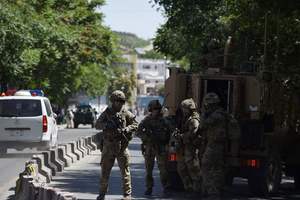 Шесть человек погибли при взрыве в шиитской мечети Кабула