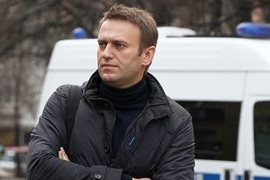 К Навальному в спецприемник вызвали "скорую помощь"