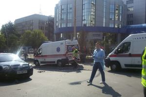 Подробности взрыва авто в Киеве: водитель погиб на месте