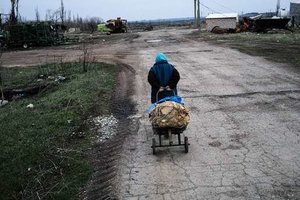 В Кабмине озвучили число переселенцев из Крыма и с Донбасса