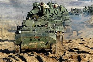 В Беларусь начинают прибывать российские военные