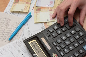 Долги и субсидии: как в Киеве получить скидку на коммуналку, имея задолженность