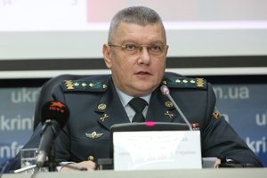Порошенко дал новую должность ушедшему в отставку Назаренко