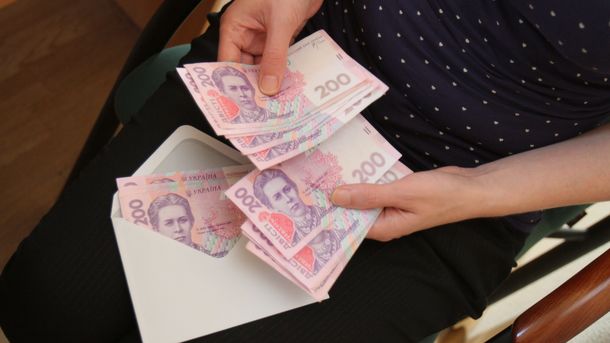 Украинцы будут работать дольше, зарабатывать больше