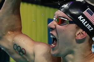 Чейз Калиш стал чемпионом мира и установил мировой рекорд в плавании