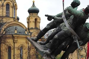 Россия готовит ответ на снос в Польше советских памятников – СМИ
