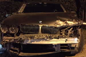 Устроил несколько ДТП и сбежал: в Одессе водитель BMW сбил 19-летнюю мотоциклистку