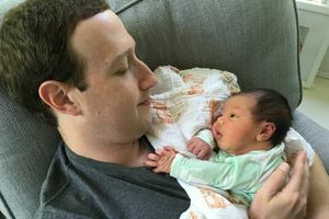 Марк Цукерберг показал милое фото с дочкой