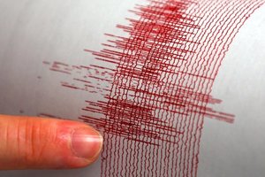 В Индонезии произошло "разрушительное" землетрясение