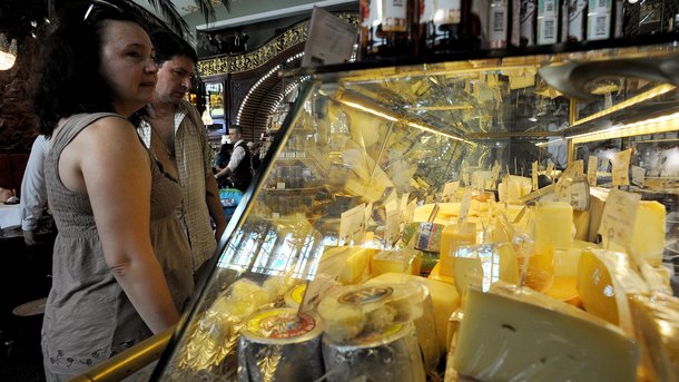 Импортного сыра в Украине стало больше