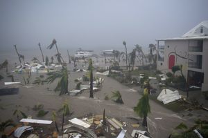 На Карибах от урагана "Ирма" пострадали более миллиона человек