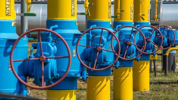 Украина на половину заполнила хранилища газа
