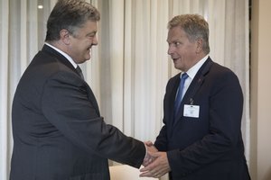 Президент Украины встретился с президентом Финляндской Республики