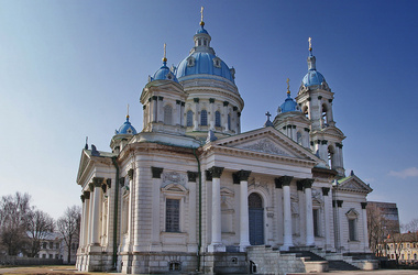 <p> in Sumy allegedly killed the abbot of the Trinity Cathedral.  Photo ivk5.artphoto.pro </ p>