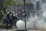 Полиция слезоточивым газом разогнала демонстрантов в Каире