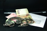 Львовский чиновник погорел на взятке в 50 тыс. грн