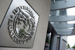 МВФ наполнил Азарова оптимизмом, но денег пока не дал