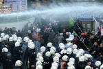 В Турции полиция разогнала демонстрацию курдов резиновыми пулями