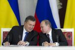 Власти Крыма сравнили Януковича с Богданом Хмельницким