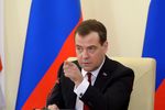 Украинскому МИДу не нравится, что Медведев приехал без разрешения