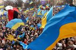 Большинство украинцев выступает против федерализации - опрос