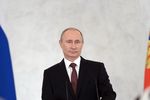 Путин с большой обеспокоенностью наблюдает за событиями в Украине