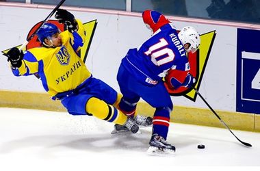 Сборная Украины по хоккею потеряла шансы пробиться в топ-дивизион