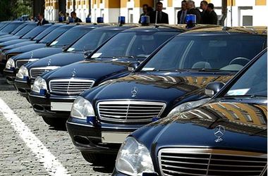 Украинцы перестали покупать дорогие автомобили