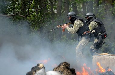 Правозащитники требуют от Украины бороться с террористами по международным стандартам