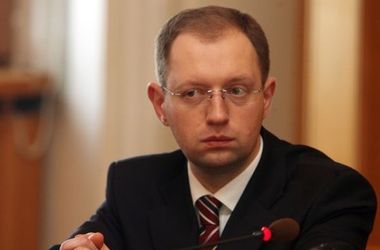 Россия поддерживает захват представителей ОБСЕ в Славянске - Яценюк
