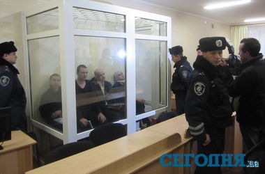 В Днепропетровске экс-обвиняемый в терактах хочет судиться с СБУ
