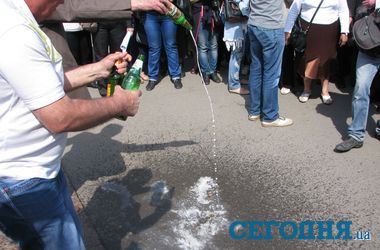 Харьковские сепаратисты боятся украинского пива