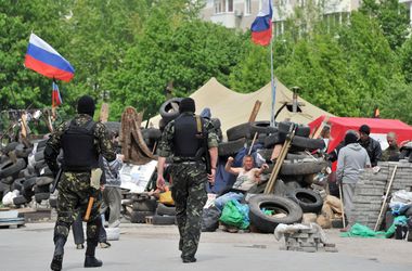 Сепаратисты захватили горсовет в Дебальцево Донецкой области - СМИ