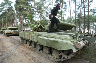 Киев обороняют 50 единиц военной техники, кадровые военные и резервисты