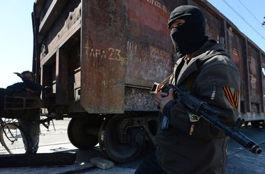 События на Востоке: неспокойный Мариуполь, убийства в Луганской области и Джигурда в Донецке