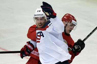 Американцы разгромили хозяев чемпионата мира по хоккею беларусов