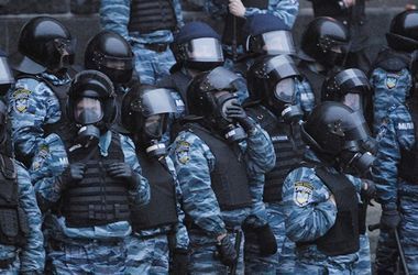 Бывшие "беркутовцы" охраняют посты ГАИ в Харьковской области – МВД