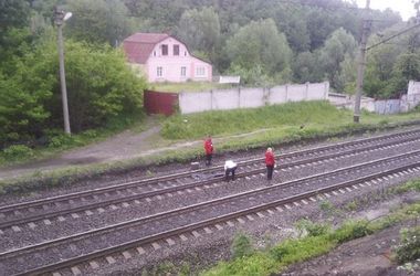 В Киеве поезд насмерть сбил женщину