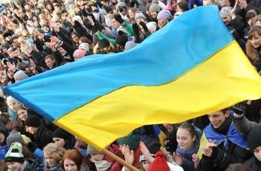 В Харькове митингуют “За единую Украину”